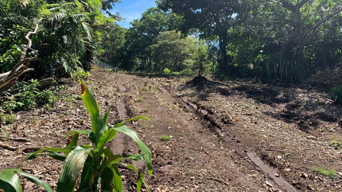 VENTA TERRENO DE DESARROLLO, SAN JOSE, CURRIDABAT, HACIENDA VIEJA en Curridabat, San José — $4,619,230