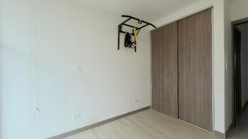Venta de Casa en Condominio - Escazú - Espectacular Vista hacia el Valle Central. RAH 26-807 in San Antonio, Escazú, San José — $212,000 - Photo 4 of 20