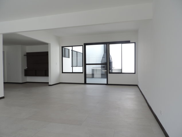 CASA MORAVIA LOS COLEGIOS Cod RA en La Trinidad, Moravia, San José — $450,000 - Foto 3 de 14