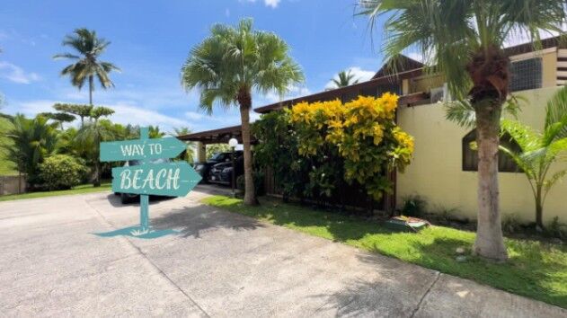 Venta de Estupenda Casa de Playa en Garabito, Puntarenas / JB OFC Mls. 25-428 en Jacó, Garabito, Puntarenas — $1,500,000