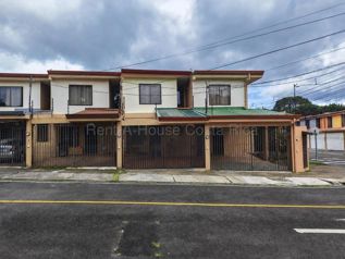 Venta de Casa en Granadilla de Curridabat. RAH 27-470