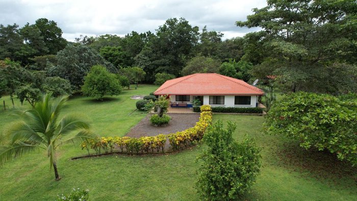 Venta de hermosa Quinta en Orotina, Alajuela in El Mastate, Orotina, Alajuela — $390,000