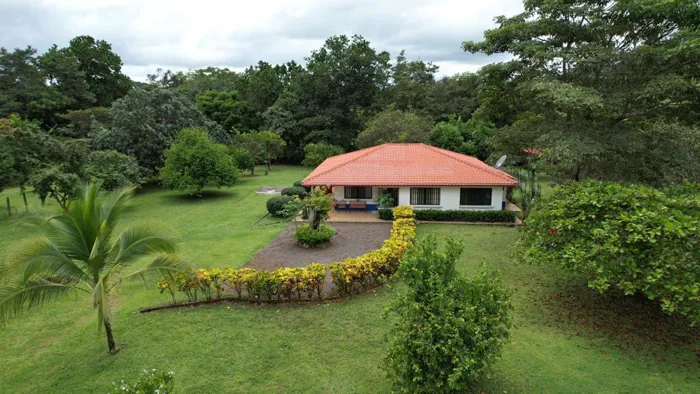 Venta de hermosa Quinta en Orotina, Alajuela in El Mastate, Orotina, Alajuela — $390,000
