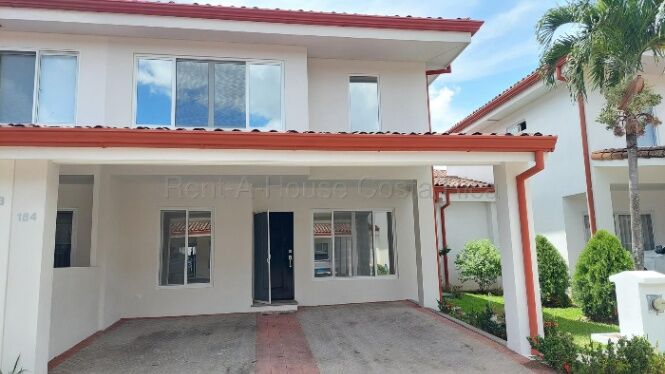 Condominio Hacienda Colon, San Jose, Costa Rica en Brasil, Santa Ana, San José — ₡ 850 000