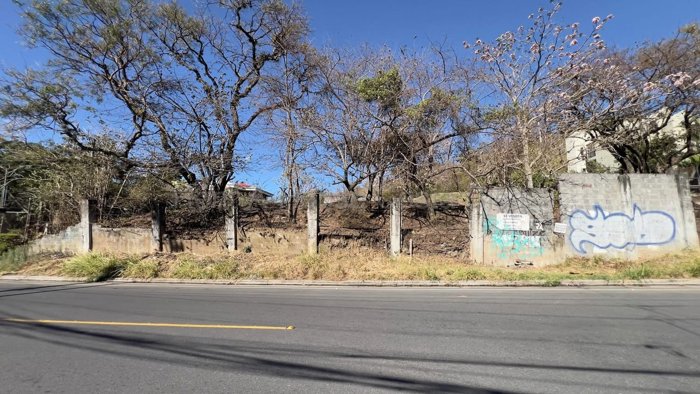 Lote en el alto de las palomas en Santa Ana, San José — $225,000 - Foto 2 de 8