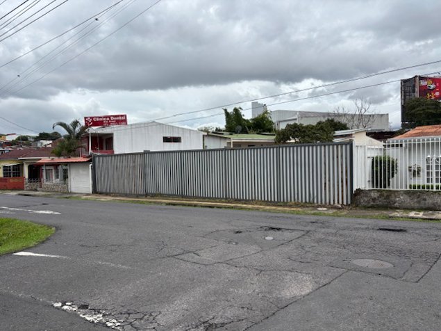 Venta de Edificio y Lote. San Pedro, Montes de Oca in San Pedro, Montes De Oca, San José — $1,969,023
