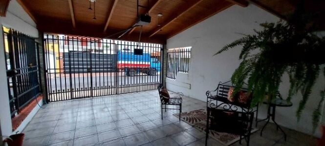 Venta de Casa en Paraíso, Cartago.  in Paraíso, Cartago — ₡ 63 000 000