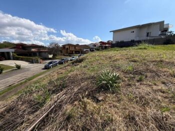 VENTA DE LOTE EN RESIDENCIAL LOMAS DEL ZURQUÍ en San Isidro, Heredia — 82 500 000 ₡ - Foto 4 de 10