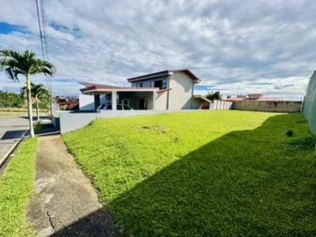 Venta de lote en condominio Las Calas, Grecia, Alajuela. en Grecia, Alajuela — ₡ 29 500 000 - Foto 3 de 8