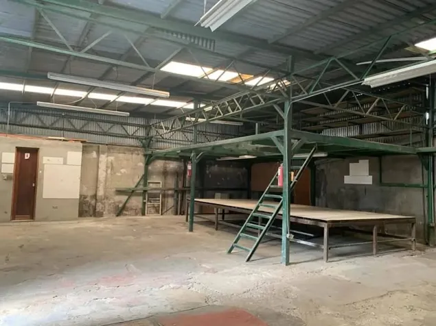 Commercial Unit with Warehouse for Rent in Barrio México in Hospital, San José — ₡ 1 190 000 - Photo 3 of 8