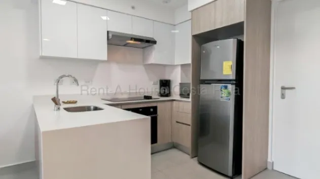 Alquiler de Apartamento en Uruca-San Rafael. RAH 26-1930 en Uruca, San José — $1,200