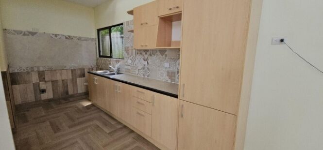 Alquiler de Casa en Mora-Colón, San José. RAH 26-757 en Colón, Mora, San José — $1,400