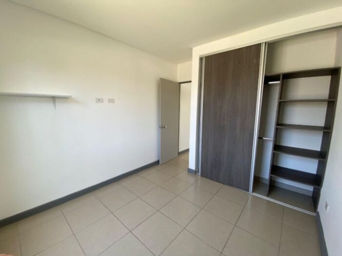 Venta de casa en condominio, Ciruelas de Alajuela. RAH 26-91  en San Antonio, Alajuela — $123,000