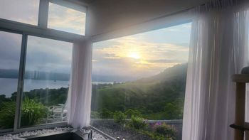 Propiedad de lujo con vistas espectaculares al Lago Arenal in Arenal, Tilarán, Guanacaste — $1,300,000 - Photo 5 of 39