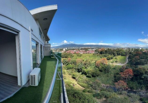 Alquiler de Penthouse en Rohrmoser –  26-1259 en Pavas, San José — $1,900