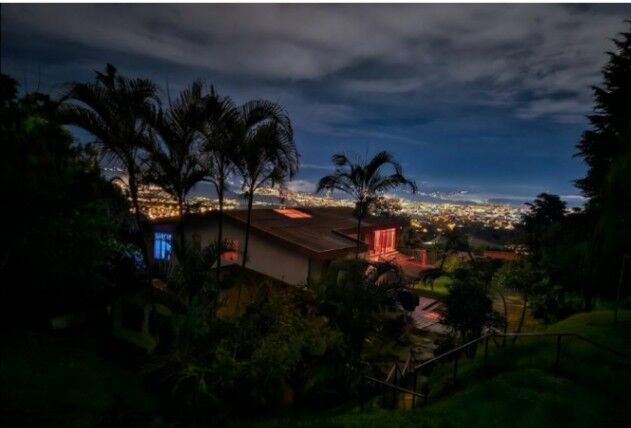 Casa Exclusiva con amplio terreno en San Ramon de Tres Ríos en San Ramón, La Unión, Cartago — $585,000