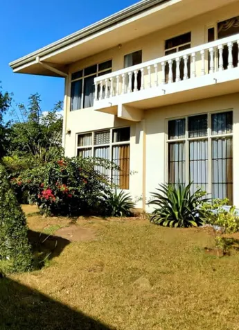 CASA DE 2 PLANTAS EN VENTA BARVA -HEREDIA  en Barva, Heredia — ₡ 195 000 000