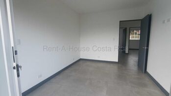 Venta de Casa en La Unión de Cartago 26-1817 en Tres Ríos, La Unión, Cartago — $204,000 - Foto 5 de 12