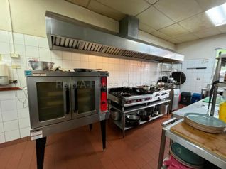 Venta de propiedad comercial ideal para restaurante y eventos #27-111 GS en Pozos, Santa Ana, San José — $1,300,000 - Foto 3 de 6