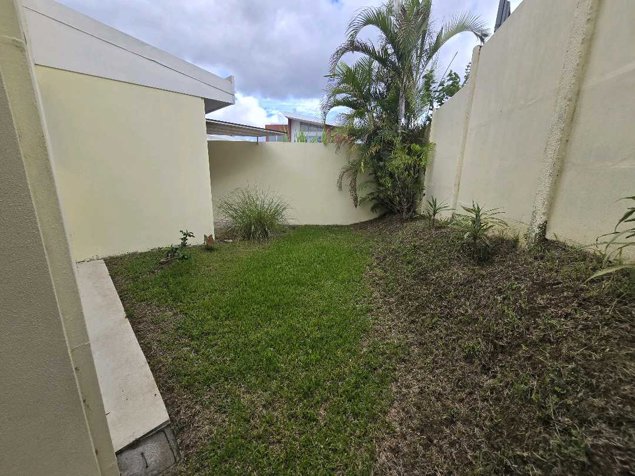 Casa en venta en Sabanilla, Condominio, 5PDC10219481 en Sabanilla, Montes De Oca, San José — ₡ 137 000 000 - Foto 2 de 30