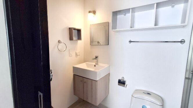 VENTA APARTAMENTO CONDOMINIO TORRES DE GRANADILLA CURRIDABAT in Granadilla, Curridabat, San José — $155,000