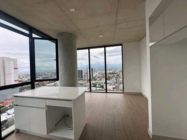 OPORTUNIDAD DE INVERSIÓN ÚNICA EN SCRET ESCALANTE. in Carmen, San José — $161,754 - Photo 2 of 22