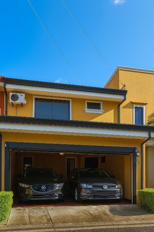EN VENTA: La casa perfecta en Tres Rios!!! Ubcacion de alta plusvalia en Concepción, La Unión, Cartago — $198,000