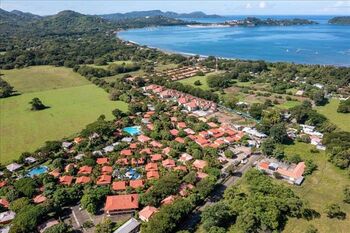 2 Bedroom Home, 800 meters away from the beach in Tempate, Santa Cruz, Guanacaste — $265,000 - Photo 4 of 5