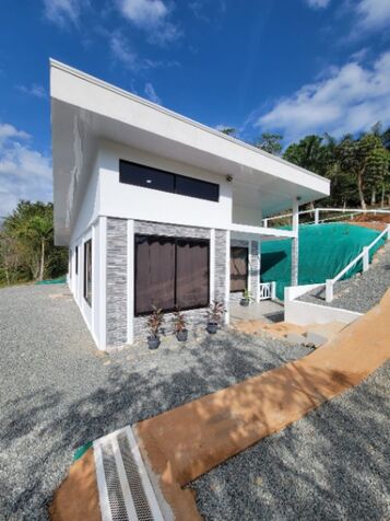 Nueva casa de 3 cuartos, Platanares, Perez Zeledon.  en Platanares, Pérez Zeledón, San José — $109,000