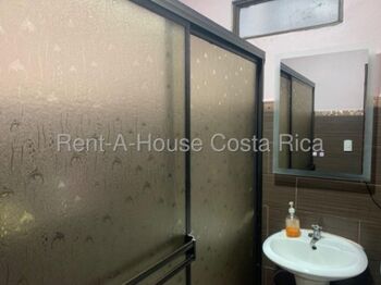 Venta de Casa en Desamparados-San Rafael Arriba. RAH 26-1469 in San Rafael Arriba, Desamparados, San José — 60 000 000 ₡ - Photo 5 of 12