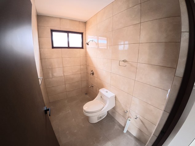 Se vende casa de lujo condominio Villangel santo domingo, Heredia en Ángeles, San Rafael, Heredia — ₡ 130 000 000 - Foto 2 de 23