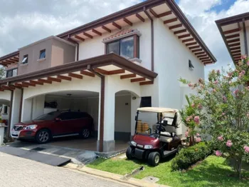 Casa Venta Guácima Alajuela Vueltas