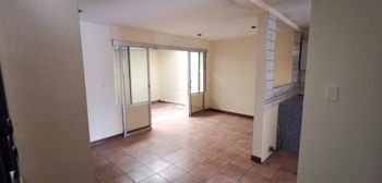 Se vende propiedad con dos apartamentos en Goicochea en San Francisco, Goicoechea, San José — $266,800 - Foto 5 de 44