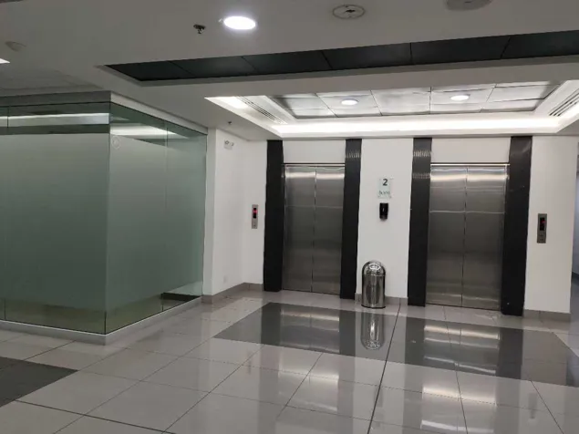 Oficina Alquiler Santa Ana en Santa Ana, San José — $1,200