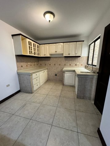 Apartamentos en Venta en Escazu,San Rafael  5PJG10014397 in San Antonio, Escazú, San José — $400,000 - Photo 3 of 49
