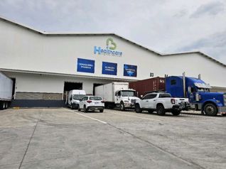 Amplia Bodega en Heredia. Cercano a la RN 1 y Aeropuerto Internacional en San Joaquín, Flores, Heredia — $15,700 - Foto 5 de 17