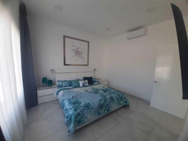 Venta de Casa en Escazú. RAH 26-175 en Escazú, San José — $2,400,000
