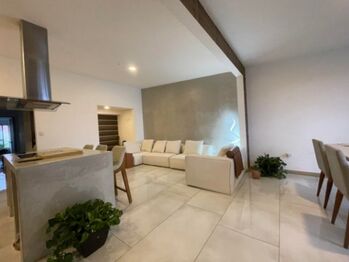 Se vende espacioso apartamento en condominio de San Antonio Escazú 26-162 in San Antonio, Escazú, San José — $210,000 - Photo 5 of 22