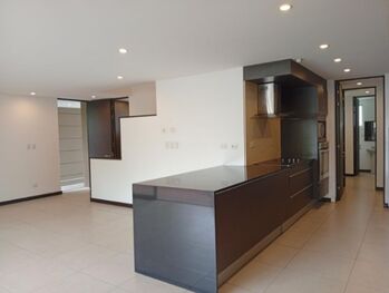 CASA EN VENTA, SANTA ANA $395.000 COD#25-1841 en Santa Ana, San José — $395,000 - Foto 5 de 23