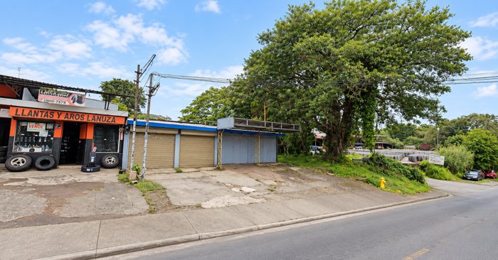 Terreno con Local Comercial En Venta – Barrio San José, Alajuela en San José, Alajuela — ₡ 124 900 000 - Foto 2 de 5