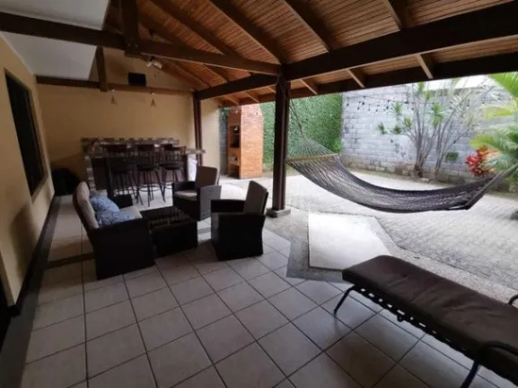 MLS-25-1037 VENTA HERMOSA CASA CURRIDABAT SAN JOSE en Curridabat, San José — $695,000 - Foto 2 de 10