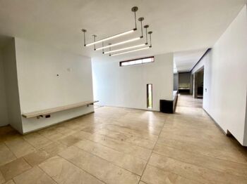 Venta de Casa en Montes de Oca, San José. RAH 25-369 in San Pedro, Montes De Oca, San José — $575,000 - Photo 5 of 10