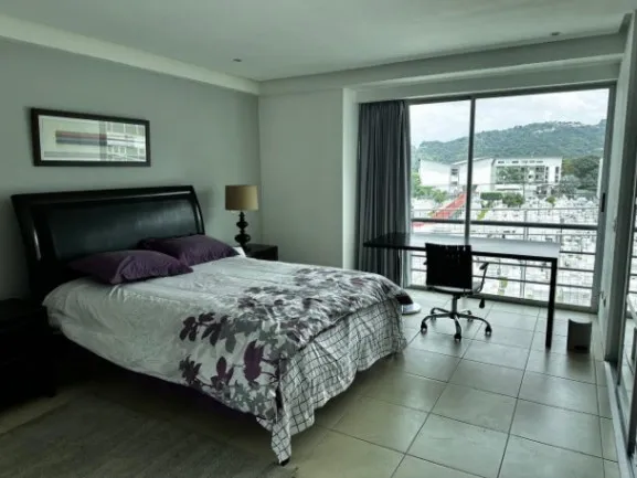 Se alquila moderno apartamento en condominio de Santa Ana 26-770 in Santa Ana, San José — $1,100