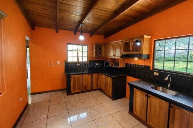 Venta de Casa en Ipís de Guadalupe. RAH 26-1515 en Ipís, Goicoechea, San José — ₡ 125 000 000