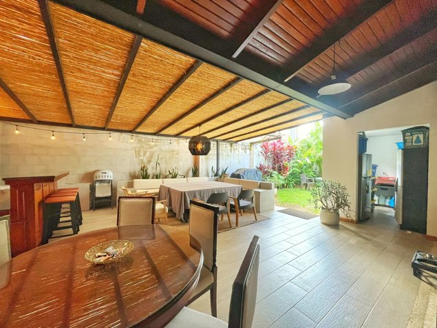 Se alquila Casa + Apartamento Con Uso mixto en Sabana Sur!! P444 in Mata Redonda, San José — ₡ 1 650 000