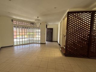 Venta de Casa en Residencial, Santa Lucía, Barva, Heredia