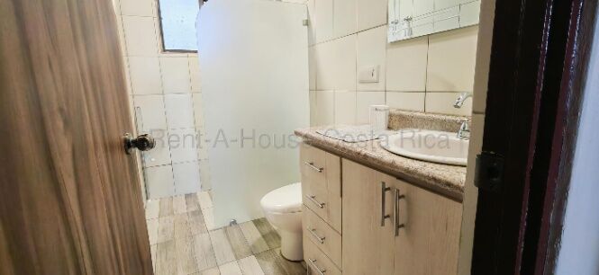 Venta de propiedad esquinera uso mixto e inversión #26-1876 GS in San Pedro, Montes De Oca, San José — $335,000