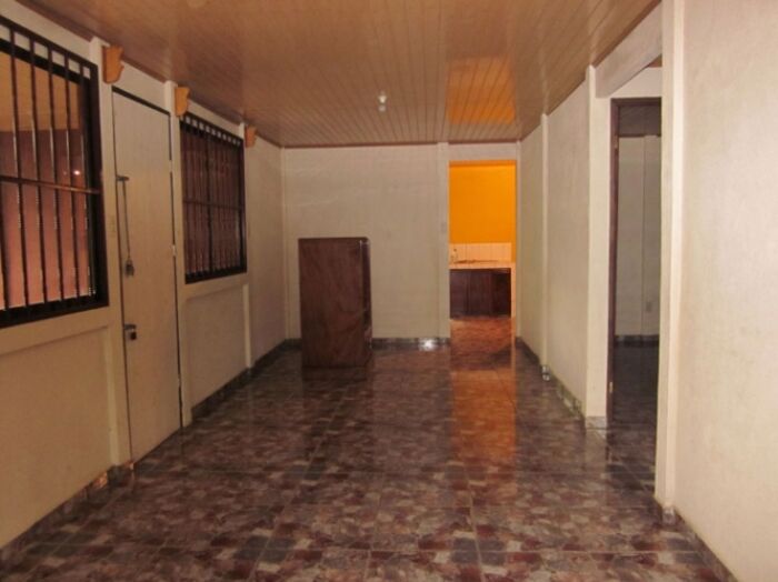 Alquilo Linda y espaciosa Casa en Florencia  in Florencia, San Carlos, Alajuela — ₡ 165 000