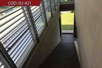 VENTA DE APARTAMENTO, ESCAZU, GUACHIPELIN, CONDOMINIO  THE IVY en Escazú, San José — $300,000 - Foto 5 de 12