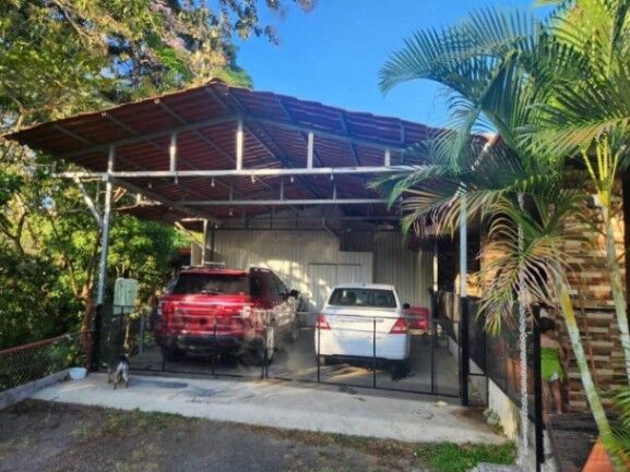 Se vende espaciosa casa con patio en La Garita Alajuela 25-442 en Garita, Alajuela — ₡ 110 000 000
